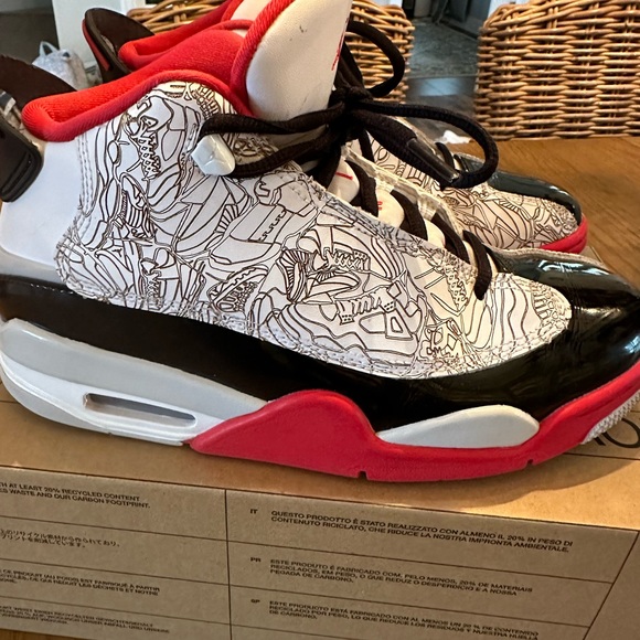 1. Air Jordan Dub Zero Big Kid size 6 red and black, used inside only - Picture 2 of 6